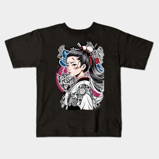 Japanese Geisha inspired tshirt Kids T-Shirt